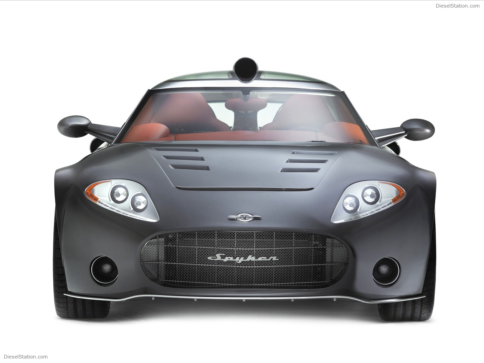 Spyker C8 Aileron